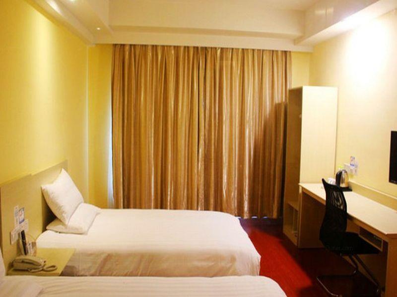 Hanting Hotel Hangzhou Wushan Square Branch Exterior foto